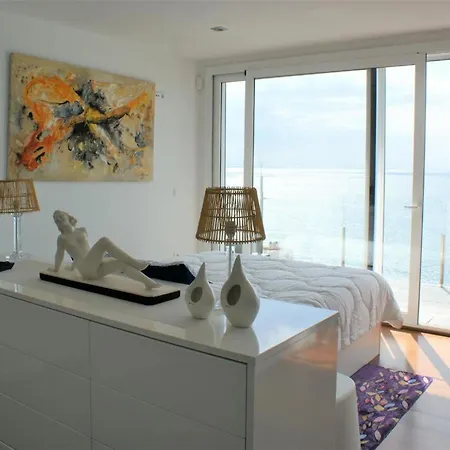 Preciosa Casa Con Piscina Desbordante Y Vistas Al Mar Holiday home *