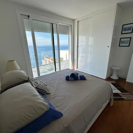 Preciosa Casa Con Piscina Desbordante Y Vistas Al Mar Holiday home Roses